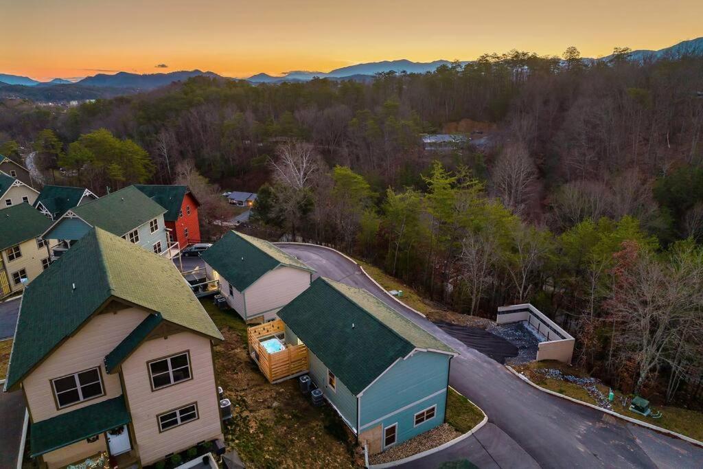 Villa Minutes From Parkway Activities And Dollywood! à Pigeon Forge Extérieur photo